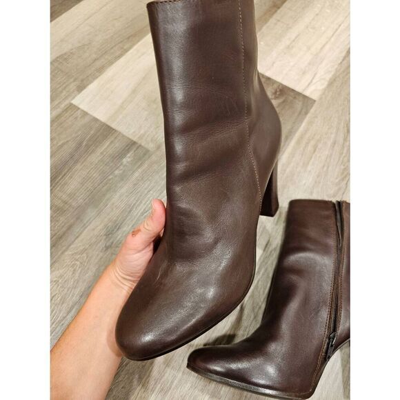 Annabella Mocha Brown Leather size 8 Womens Booties - Picture 5 of 10